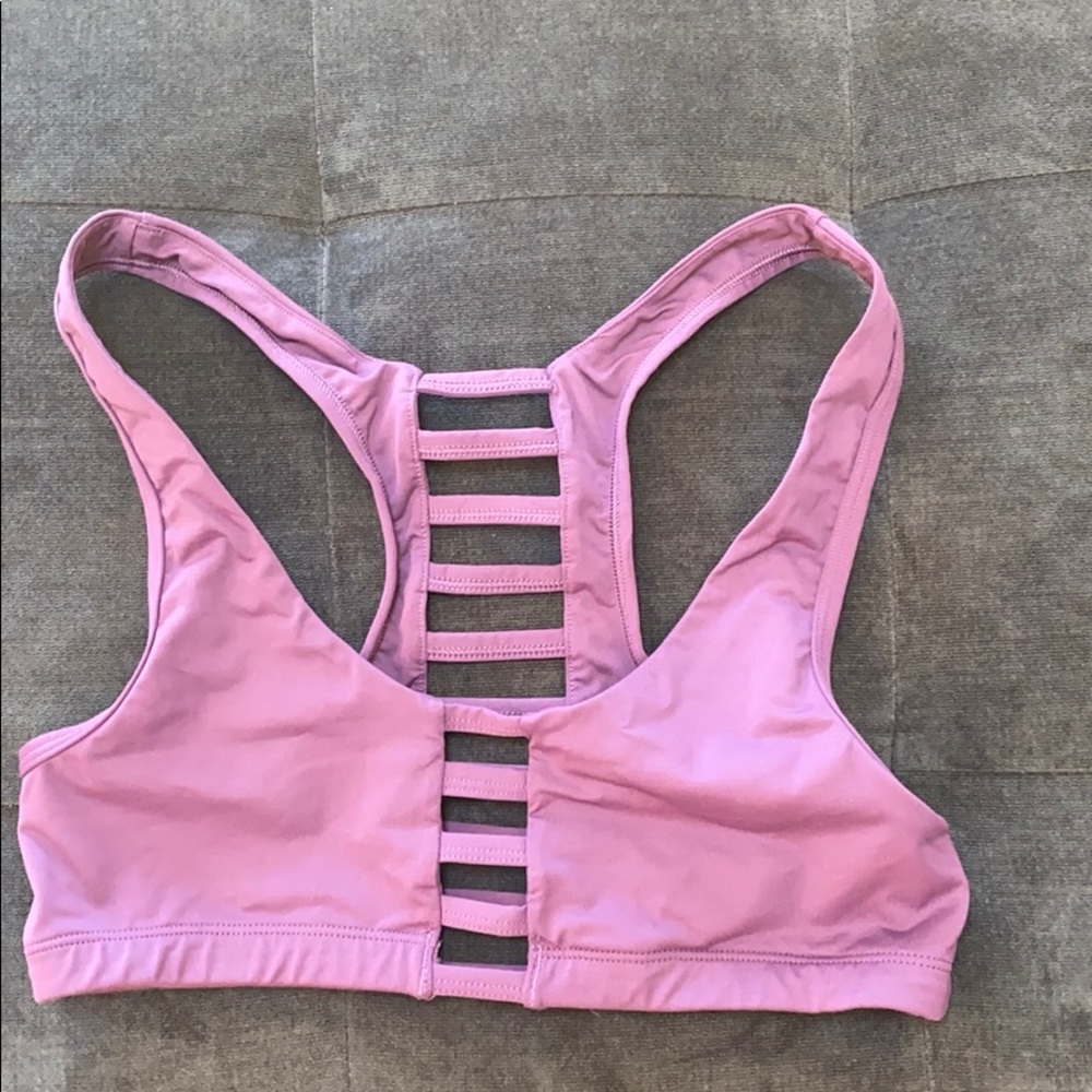 Sports bra